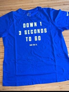 Nike Tee